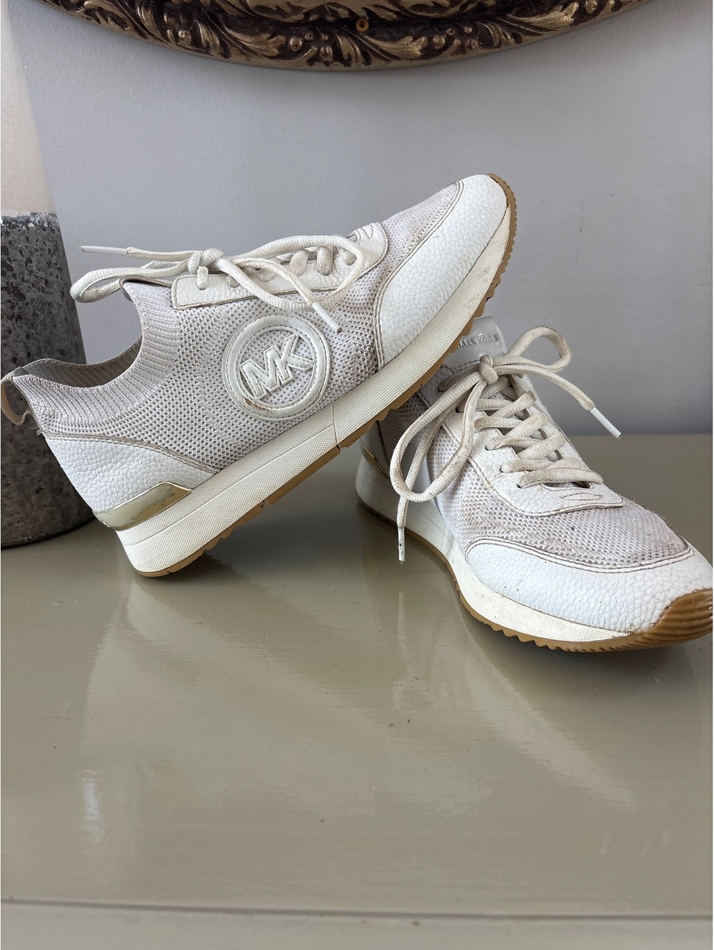 Michael Kors Women's White Mesh and Leather Sneakers size 9 ladies shoes